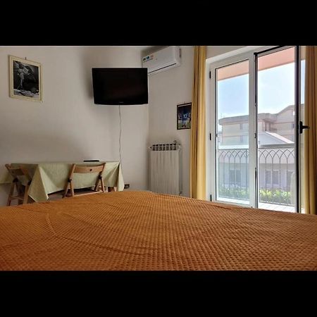 Bed and Breakfast La Smorfia Scafati Exteriér fotografie